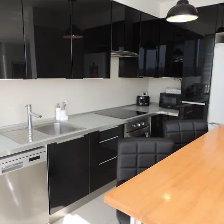 アパート Marina-m *