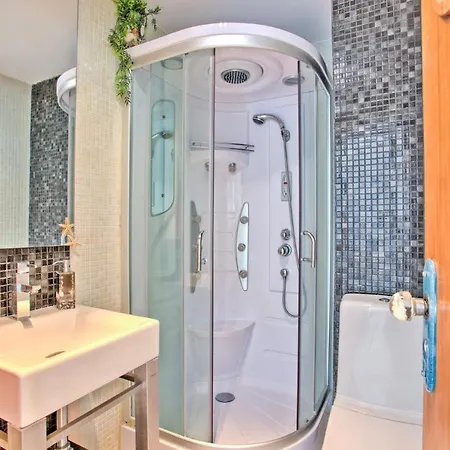 アパート Marina-m